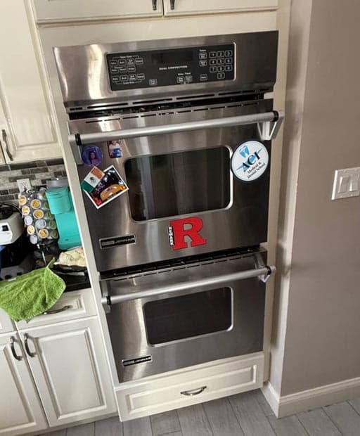 Maytag appliance technician repair service New York City